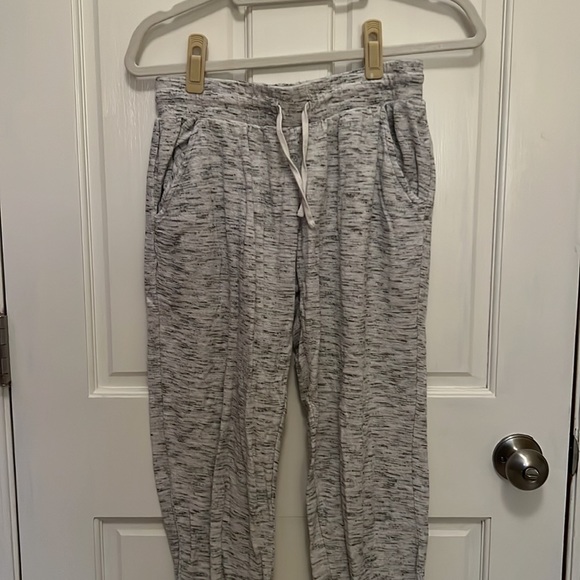 Lot of 4 Kids Jogger Sweatpants Pink Blue Green White Gray Pockets Size XL - Picture 12 of 15